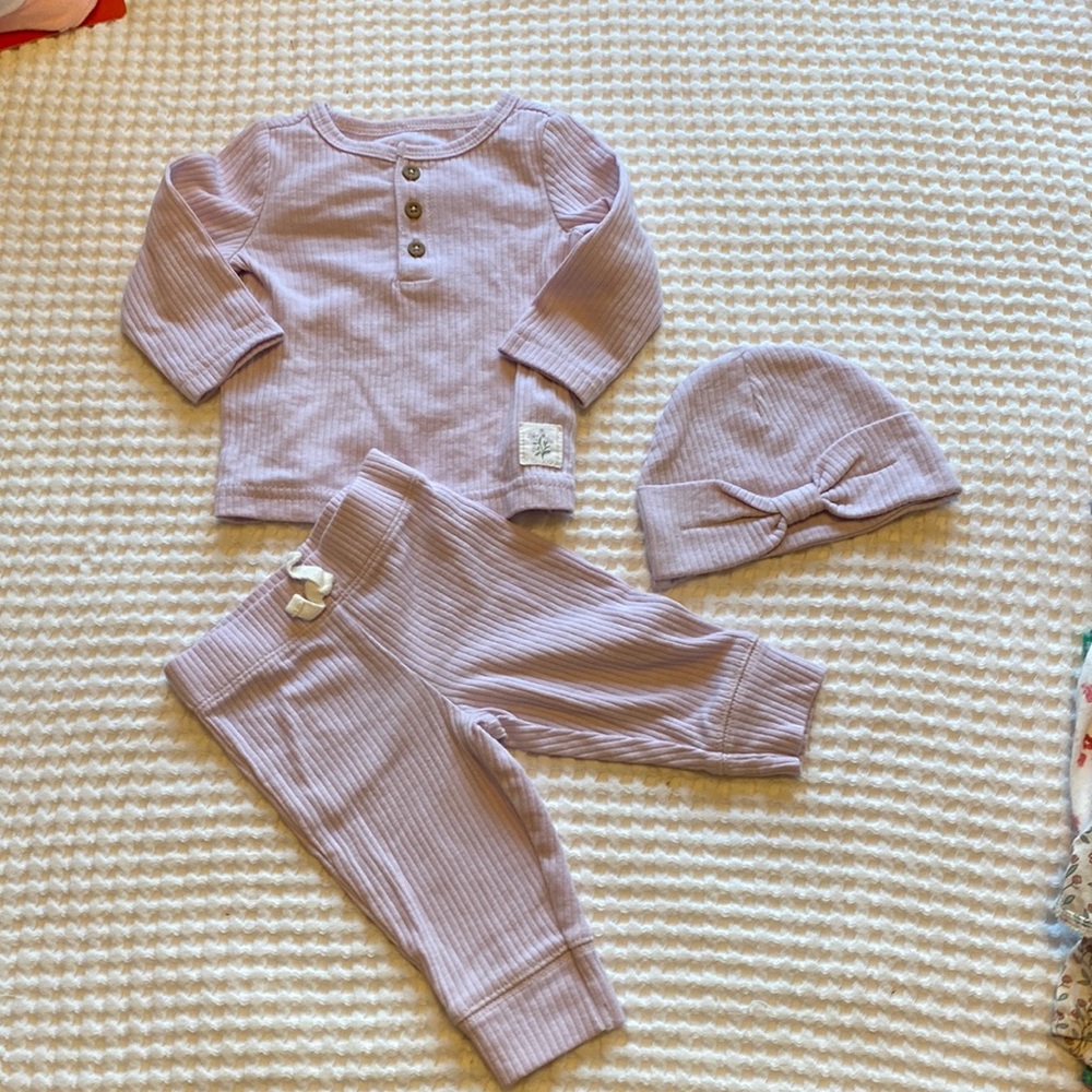 Carters 0-3 month purple 3 piece outfit